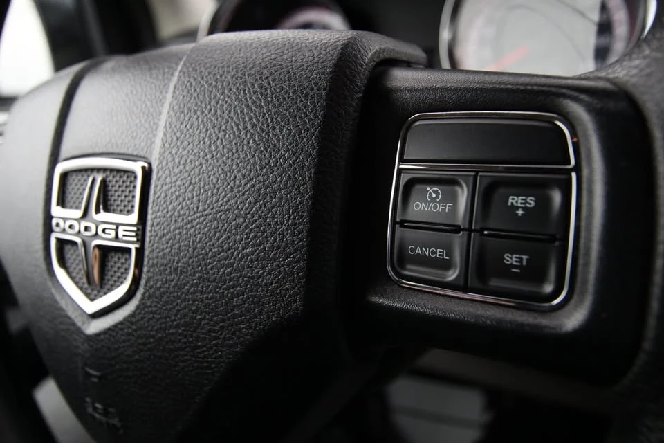 2012 Dodge Caravan - Image 19 of 20