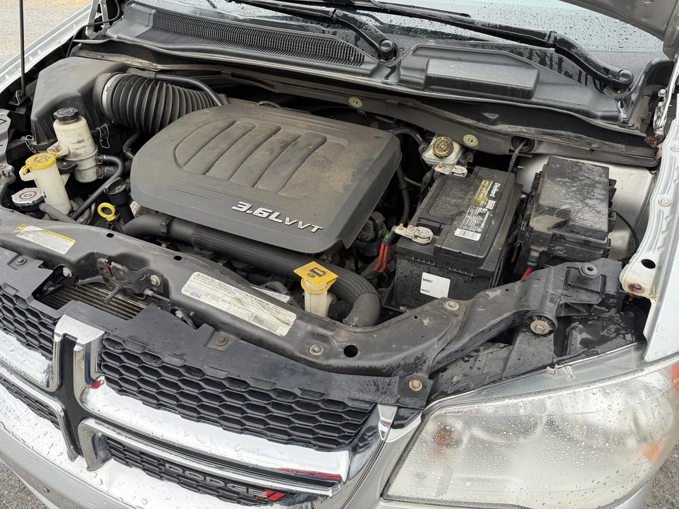 2012 Dodge Caravan - Image 2 of 21
