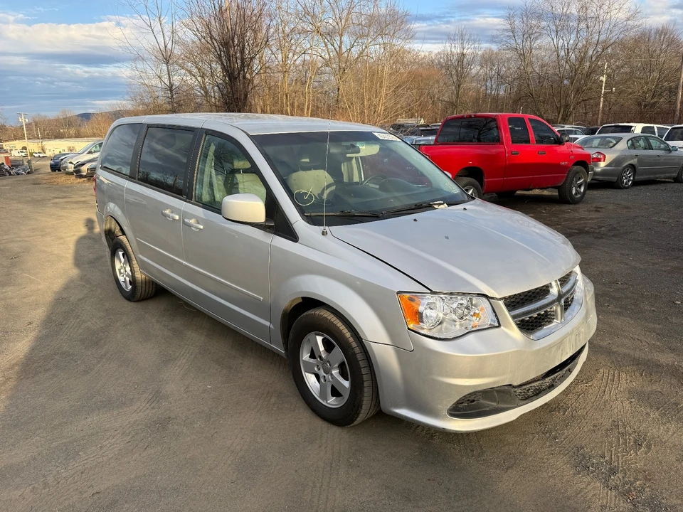 2012 Dodge Caravan - Image 7 of 18