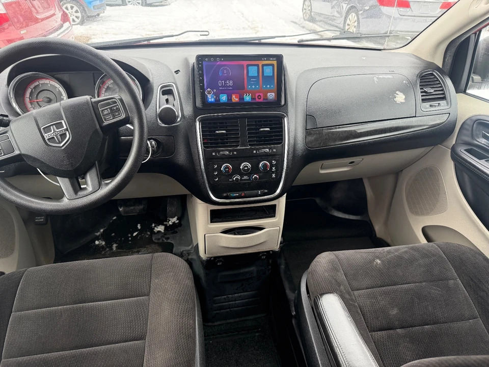 2012 Dodge Caravan - Image 10 of 20