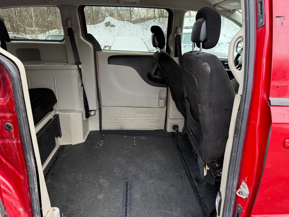 2012 Dodge Caravan - Image 15 of 20