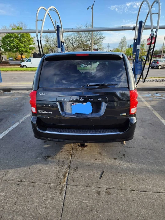 2012 Dodge Caravan - Image 3 of 17