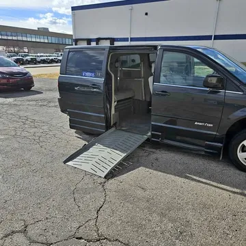 2012 Dodge Grand Caravan Passenger Crew Minivan 4D