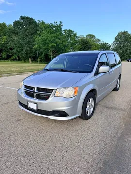 2012 Dodge Grand Caravan Passenger ES Minivan 4D
