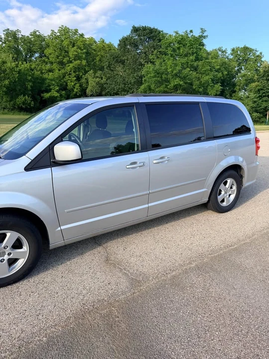 2012 Dodge Caravan - Image 5 of 16