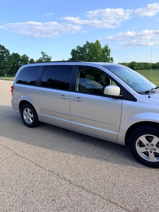 2012 Dodge Caravan - Image 4 of 16