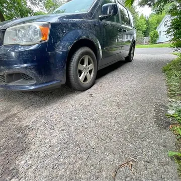 2012 Dodge Grand Caravan SE Plus Minivan 4D