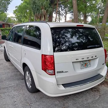 2012 Dodge Grand Caravan SXT Plus