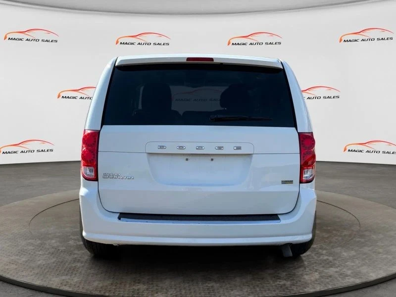 2012 Dodge Caravan - Image 7 of 12
