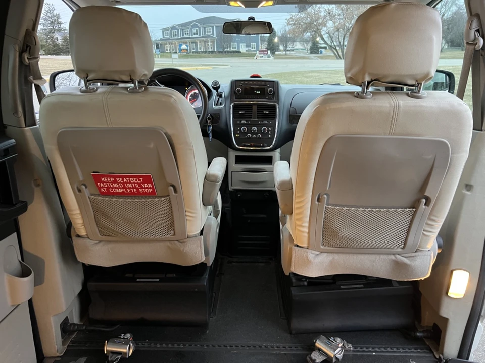2012 Dodge Caravan - Image 21 of 21