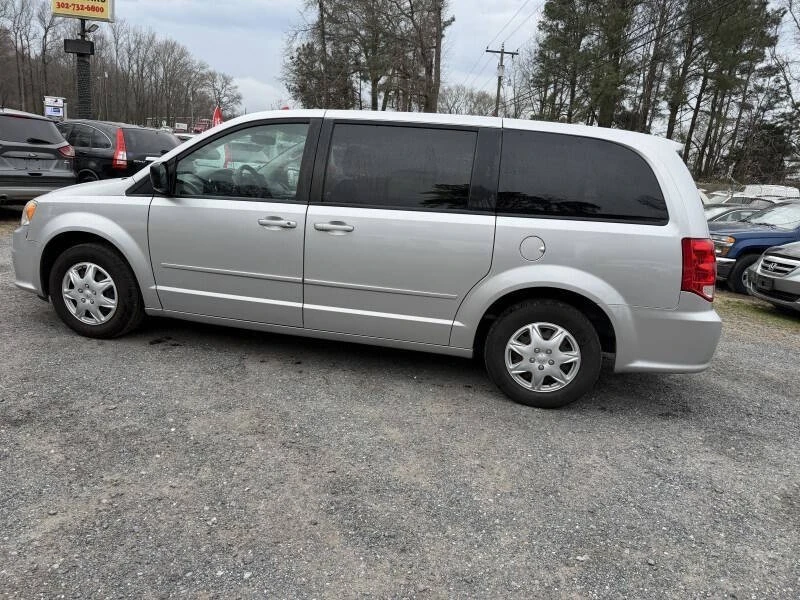 2012 Dodge Caravan - Image 11 of 21