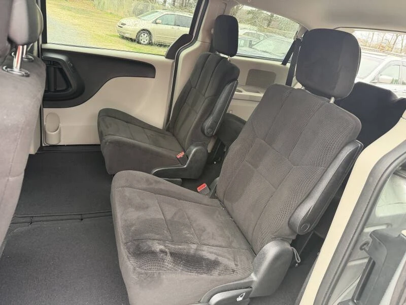 2012 Dodge Caravan - Image 20 of 21