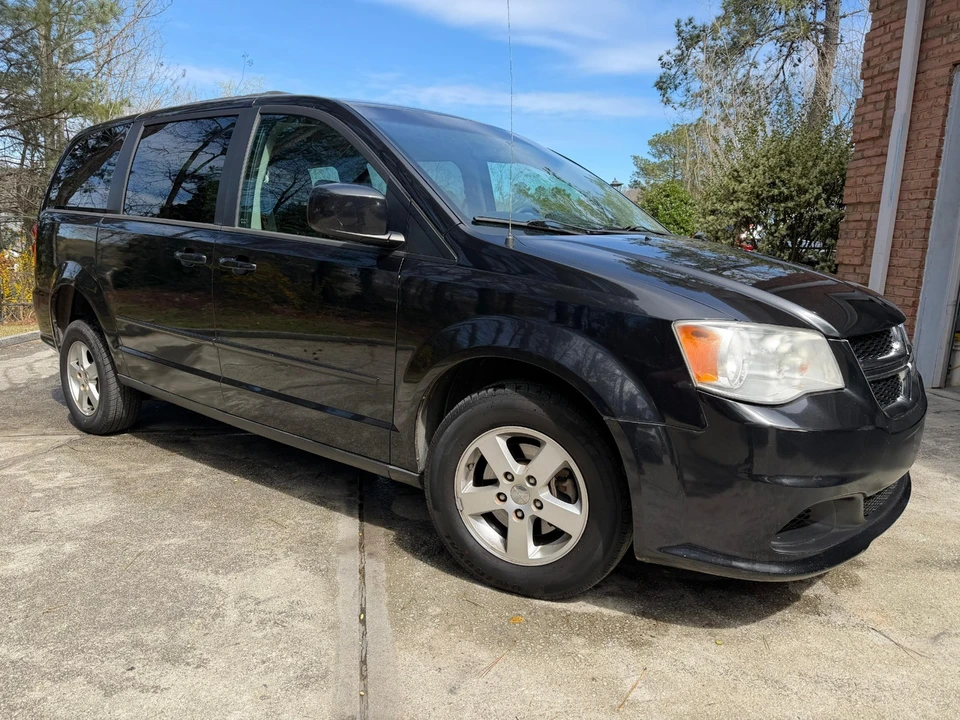 2012 Dodge Caravan - Image 4 of 21