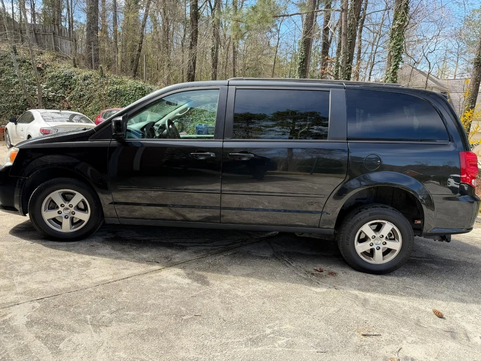 2012 Dodge Caravan - Image 8 of 21
