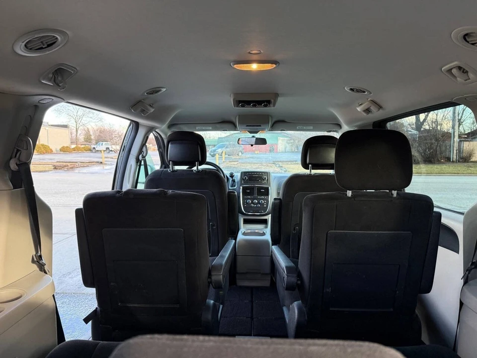 2012 Dodge Caravan - Image 19 of 21