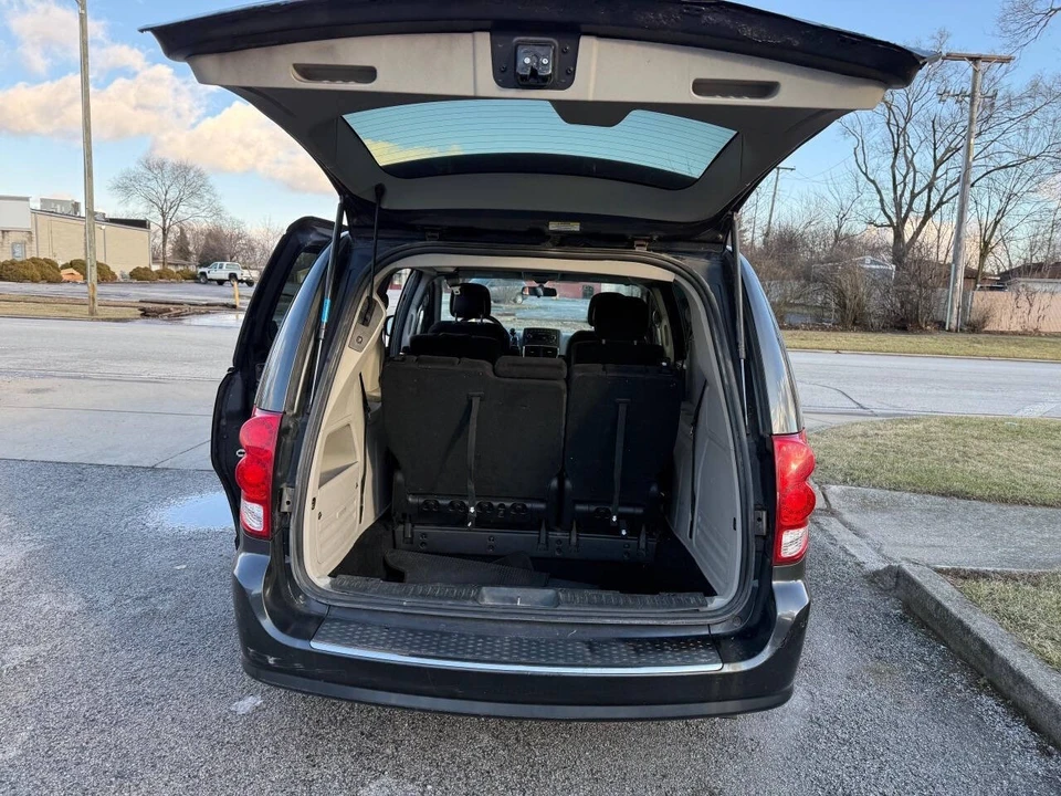 2012 Dodge Caravan - Image 11 of 21
