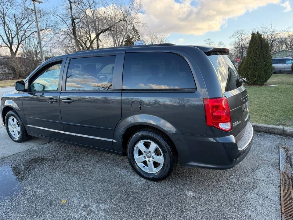 2012 Dodge Caravan - Image 8 of 21