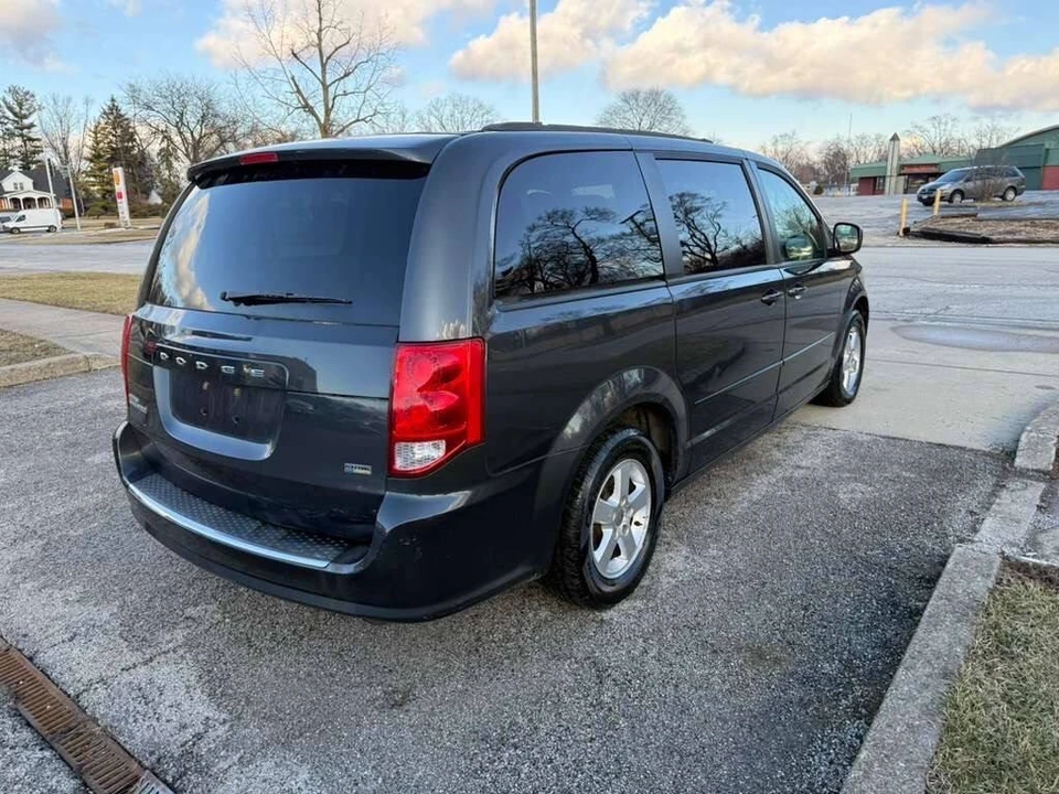 2012 Dodge Caravan - Image 5 of 21