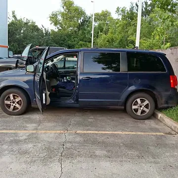 2012 Dodge Grand Caravan SXT Van 4D