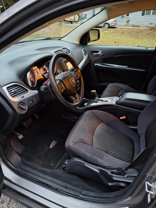 2012 Dodge Journey - Image 11 of 16