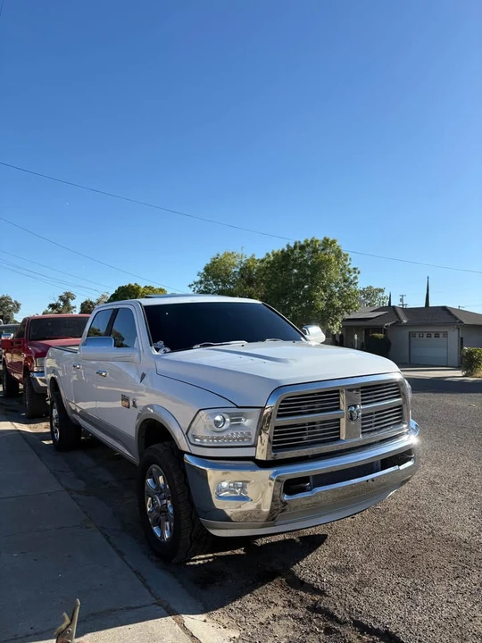 2012 Ram Heavy Duty - Image 3 of 4