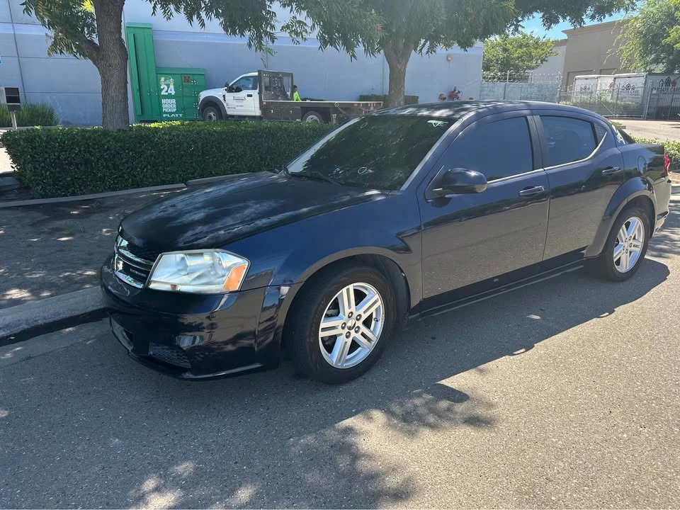 2012 Dodge Avenger Sedan - Image 2 of 9