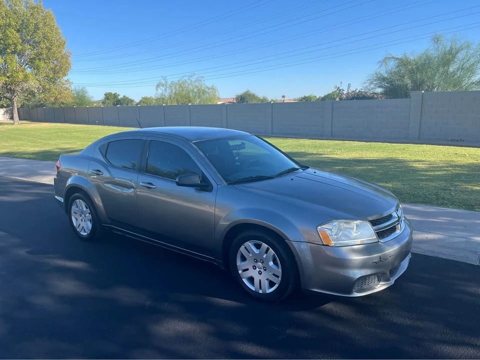 2012 Dodge Avenger Sedan - Image 4 of 6