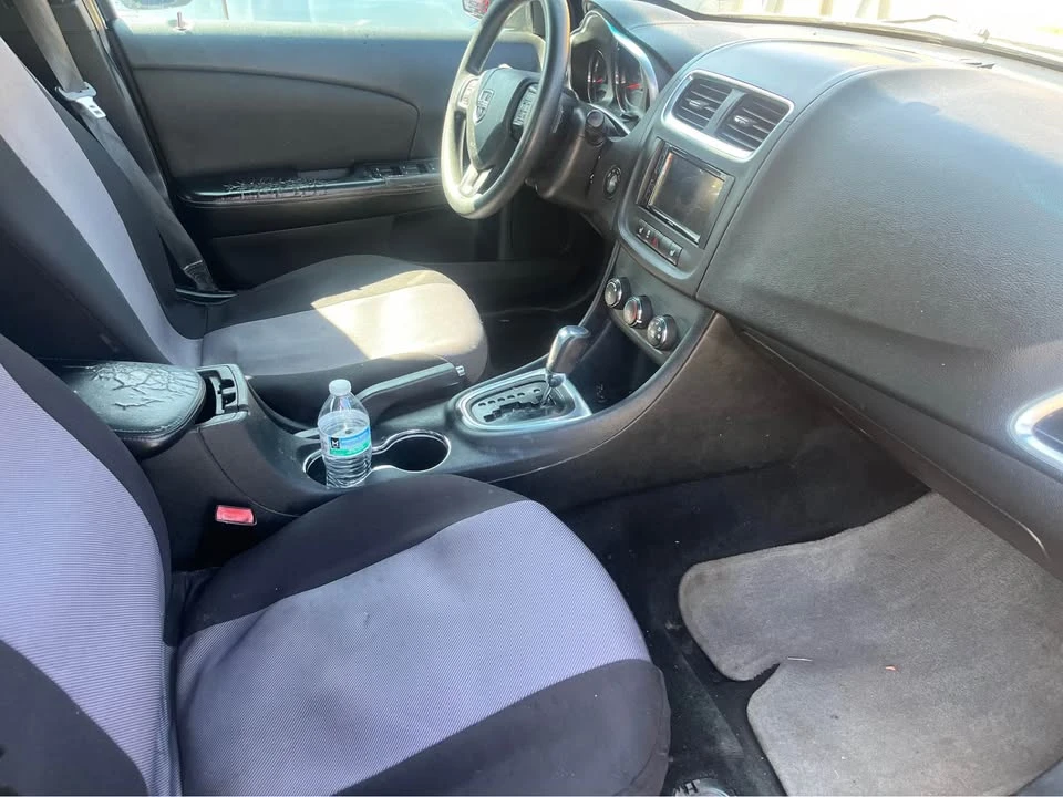 2012 Dodge Avenger Sedan - Image 2 of 6