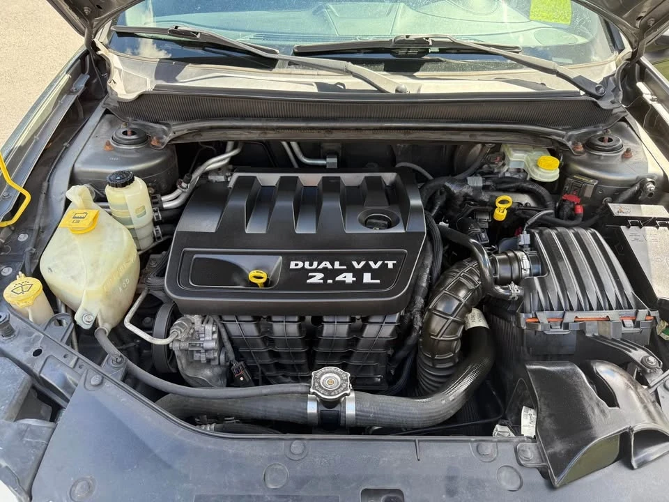 2012 Dodge Avenger Sedan - Image 9 of 19