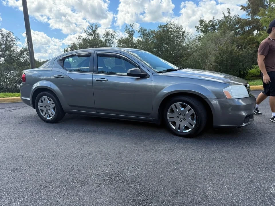 2012 Dodge Avenger Sedan - Image 17 of 19