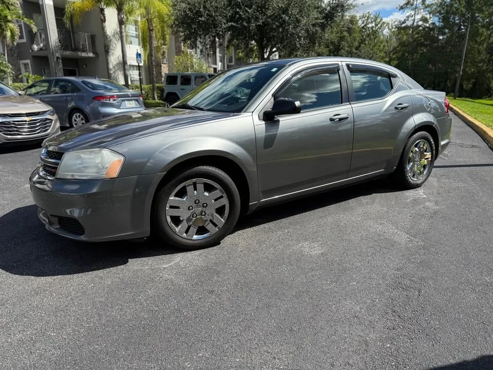 2012 Dodge Avenger Sedan - Image 6 of 19