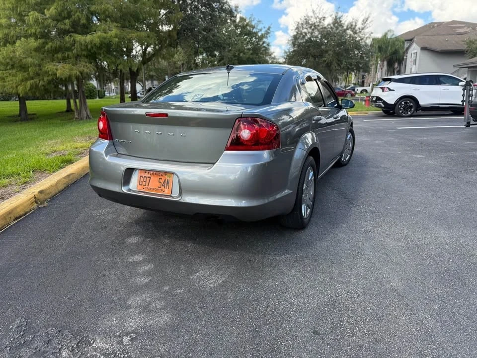 2012 Dodge Avenger Sedan - Image 5 of 19