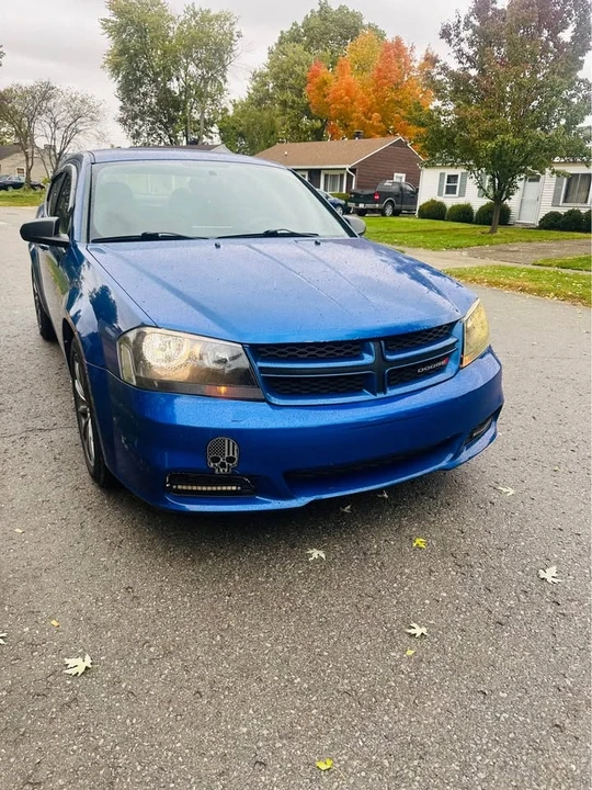 2012 Dodge Avenger Sedan - Image 9 of 16