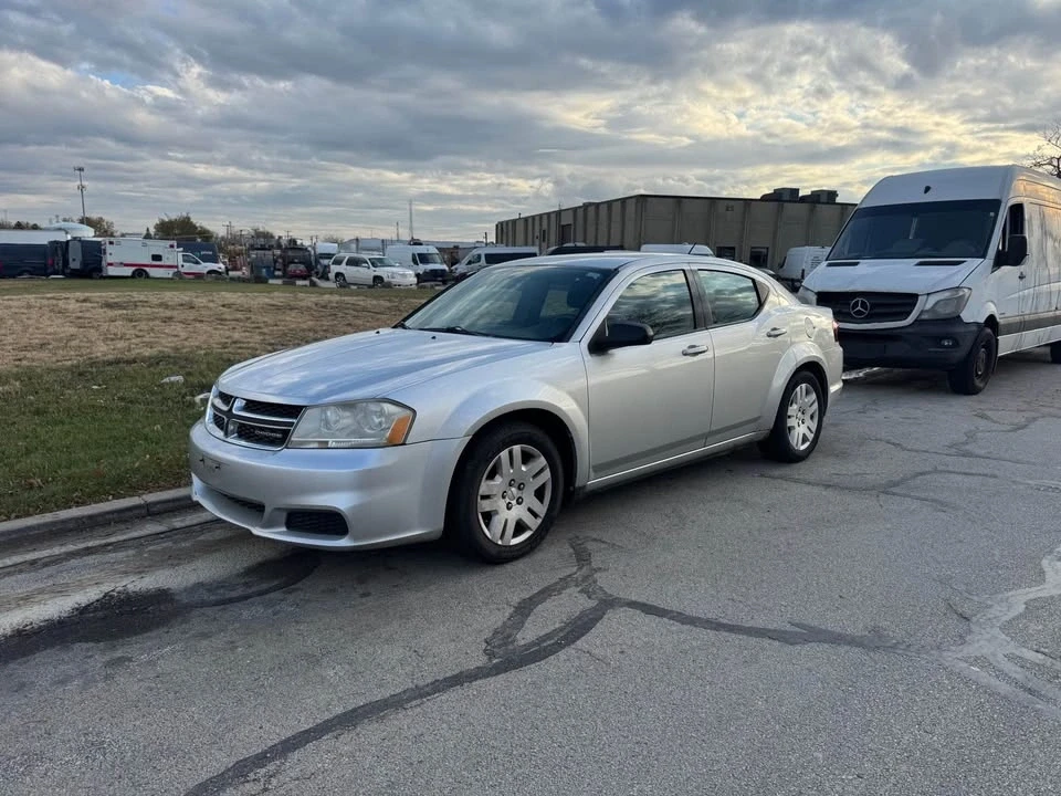 2012 Dodge Avenger Sedan - Image 6 of 9