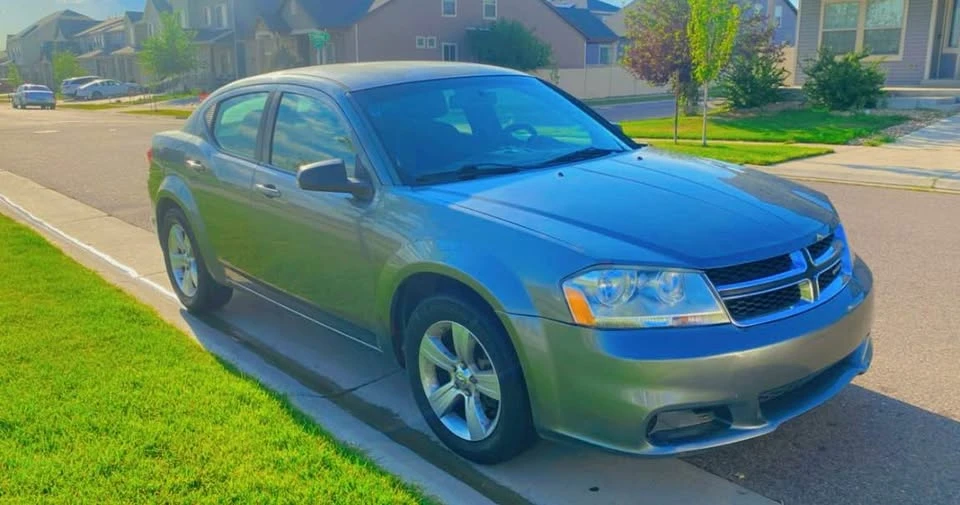 2012 Dodge Avenger Sedan - Image 2 of 3