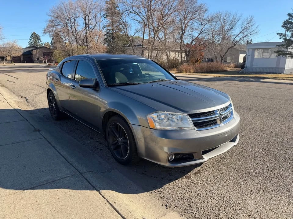 2012 Dodge Avenger Sedan - Image 2 of 9