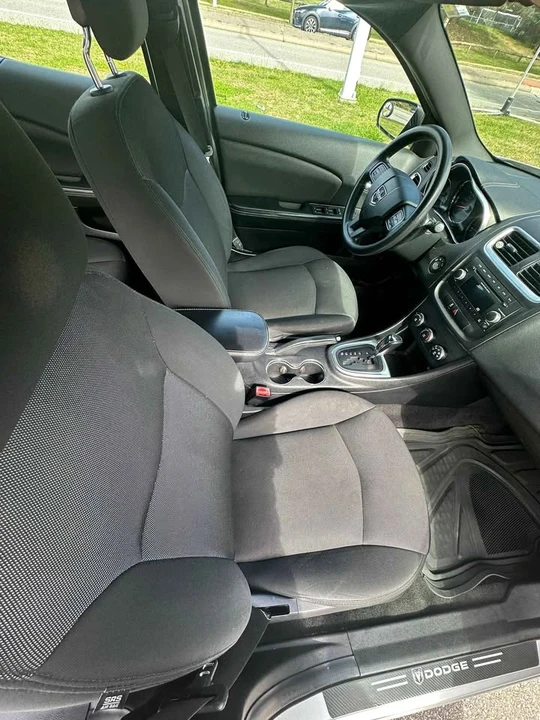 2012 Dodge Avenger Sedan - Image 6 of 9
