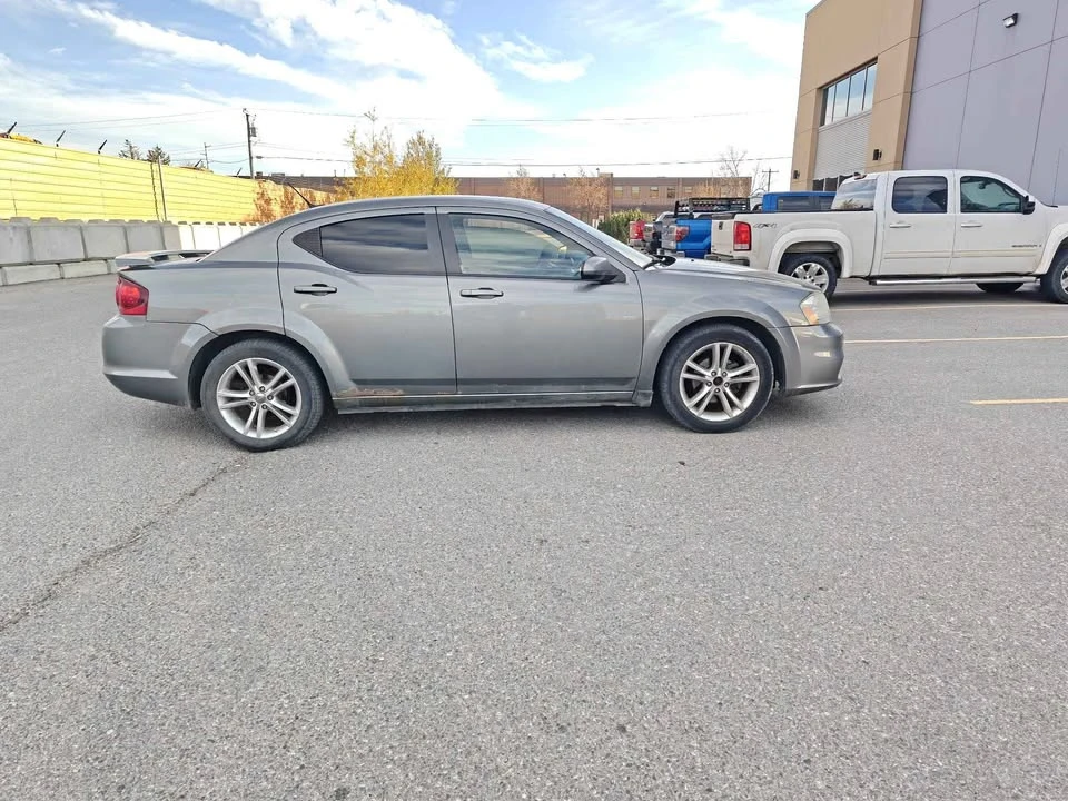 2012 Dodge Avenger Sedan - Image 6 of 7