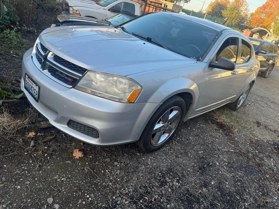 2012 Dodge Avenger Sedan - Image 2 of 5