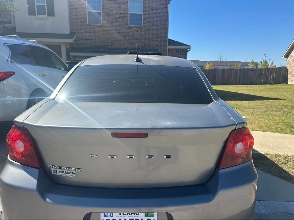 2012 Dodge Avenger Sedan - Image 5 of 12