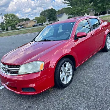 2012 Dodge Avenger SE Sedan