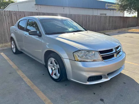 2012 Dodge Avenger SE Sedan