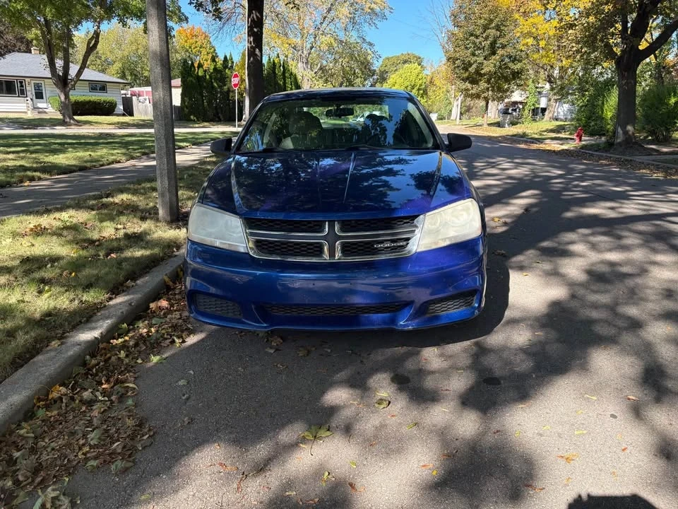 2012 Dodge Avenger Sedan - Image 5 of 8