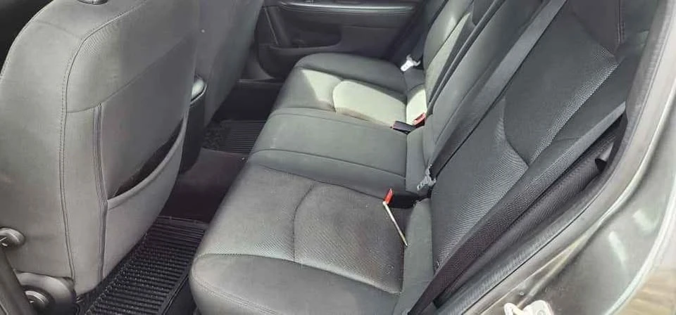 2012 Dodge Avenger Sedan - Image 2 of 9
