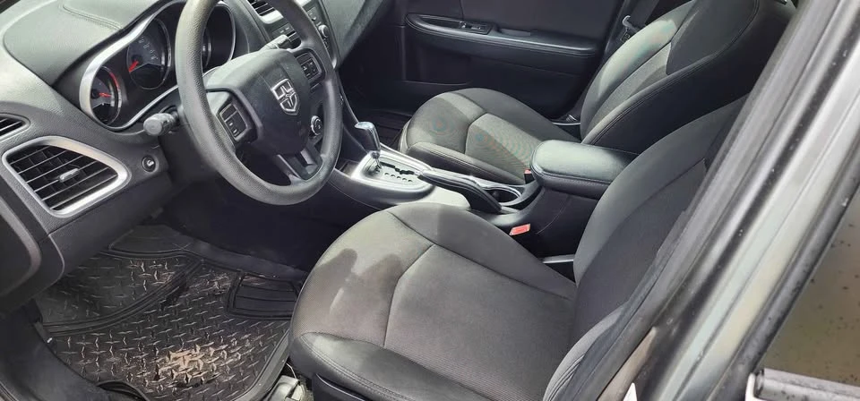 2012 Dodge Avenger Sedan - Image 4 of 9