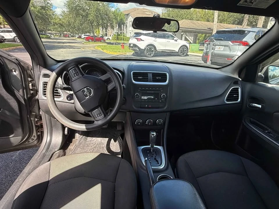 2012 Dodge Avenger Sedan - Image 4 of 16