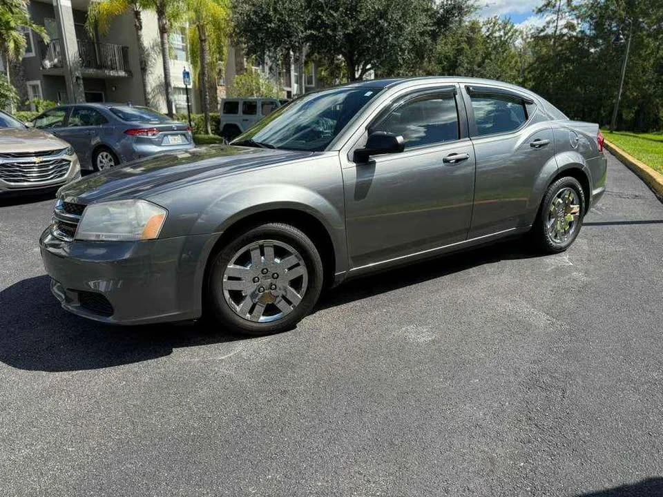 2012 Dodge Avenger Sedan - Image 15 of 16