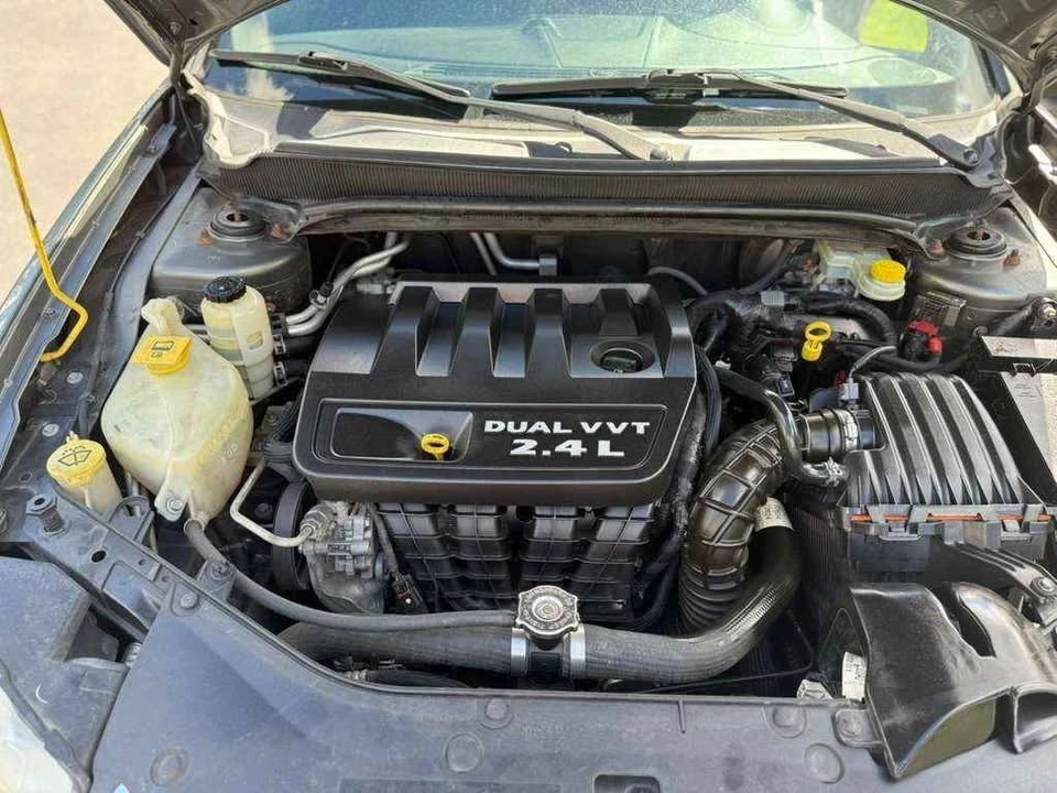2012 Dodge Avenger Sedan - Image 16 of 16