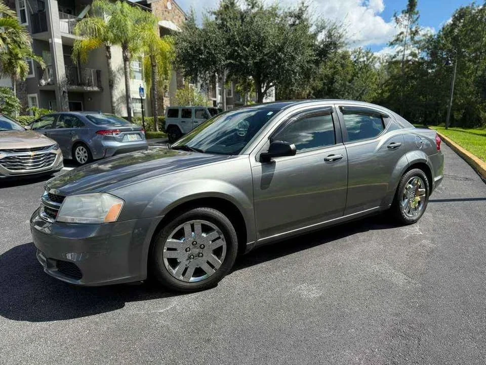 2012 Dodge Avenger Sedan - Image 14 of 16