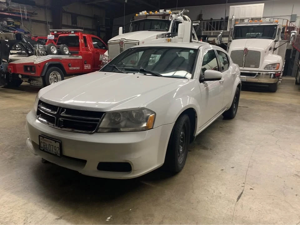 2012 Dodge Avenger Sedan - Image 3 of 7